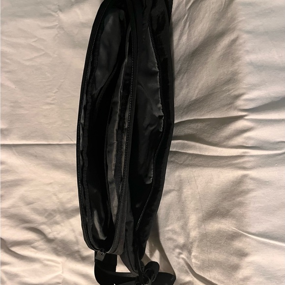 Chrome Industries - Picture 4 of 10